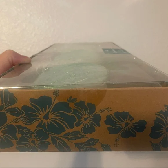 NWT Tommy Bahama Blown Glass Blue Fish Christmas Ornaments Set Of 3 In Box - Picture 6 of 6